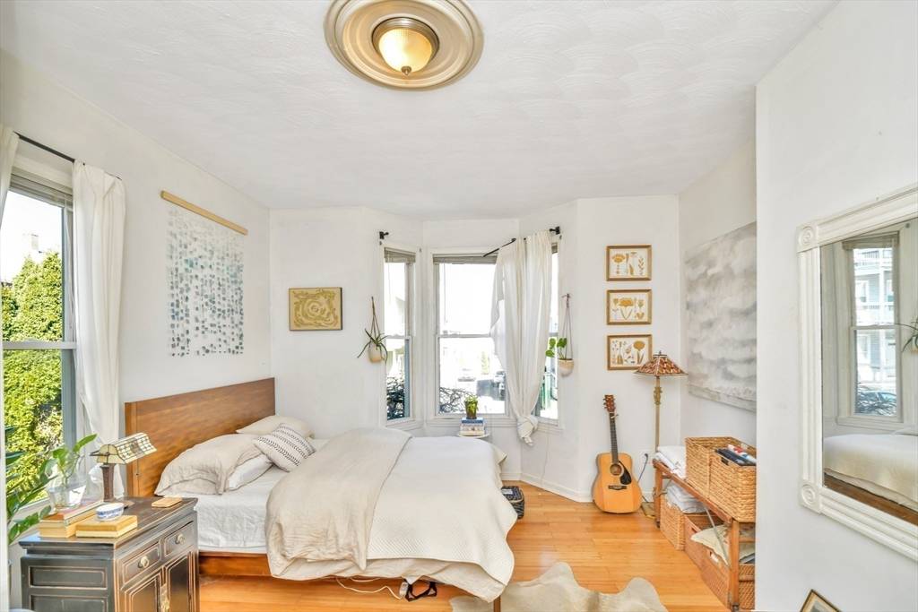 88 Pearl St Somerville, MA 02145
