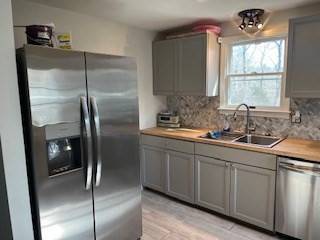 Barnstable, MA 02655,17 Ebenezer Road