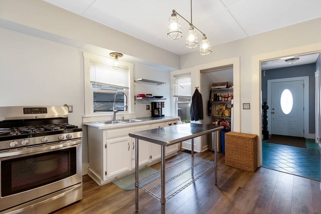 Lynn, MA 01902,58 Beacon Hill Court