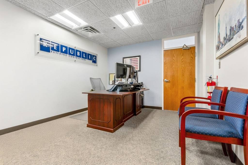 Danvers, MA 01923,491 Maple #103/104