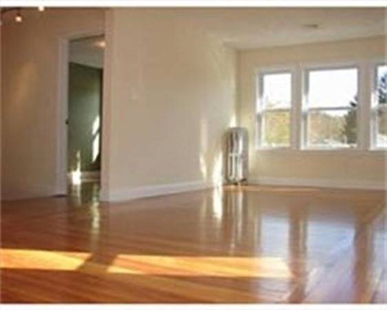 Newton, MA 02465,1561 Washington St #2