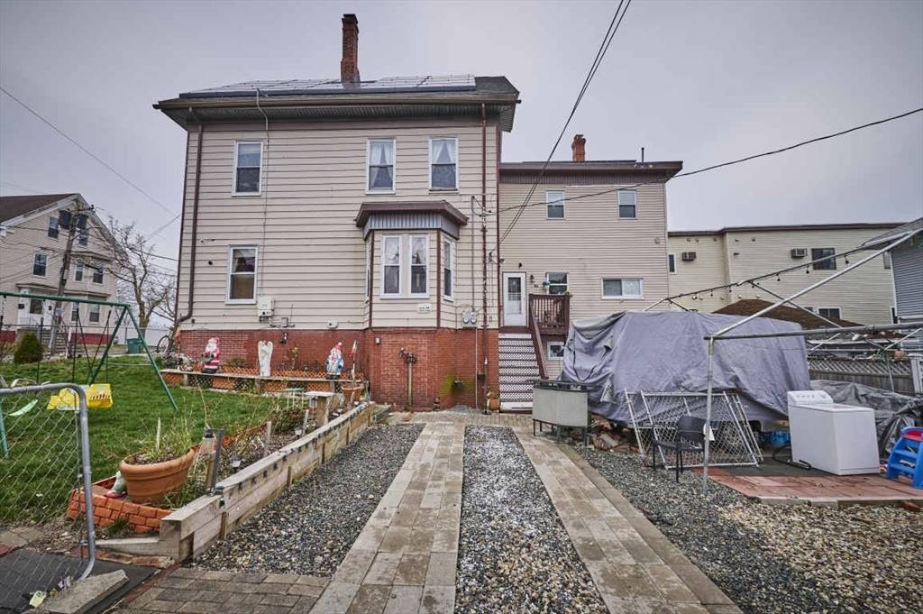 Lynn, MA 01902,41 Collins St