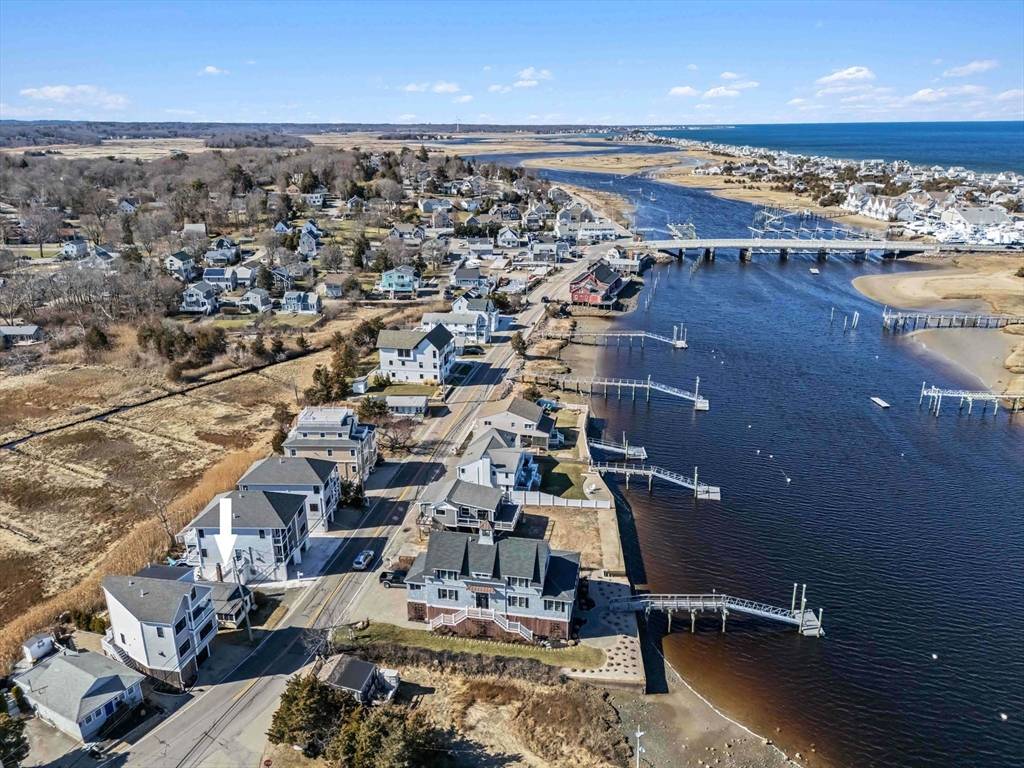 Marshfield, MA 02050,1177 Ferry St