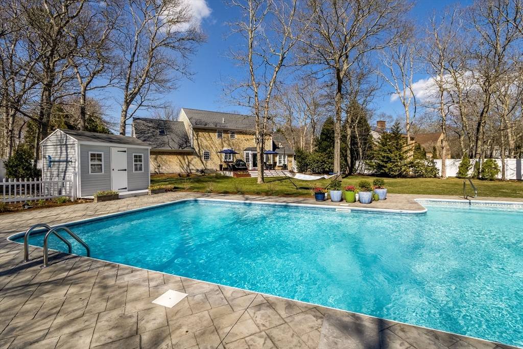 Sandwich, MA 02644,18 Grandwood Drive