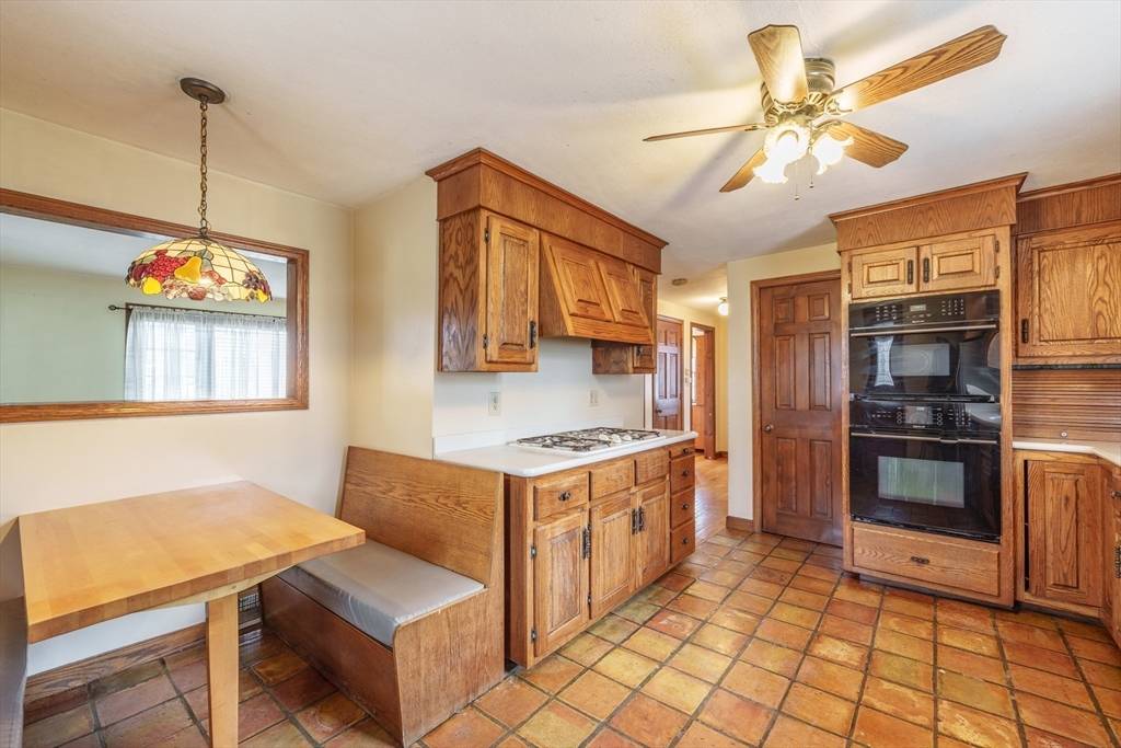 South Hadley, MA 01075,64 Bardwell St.