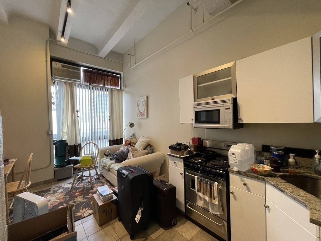 Boston, MA 02115,12 Stoneholm #517