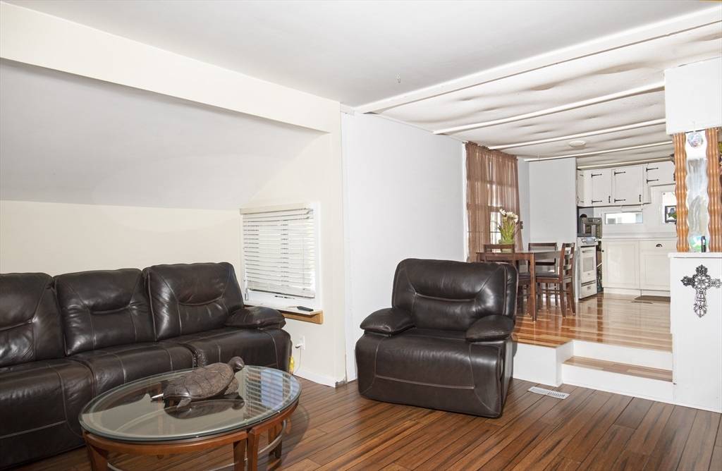 39 Patriot Circle Plymouth, MA 02360