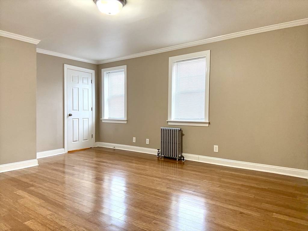 Wakefield, MA 01880,64 Valley Street #1