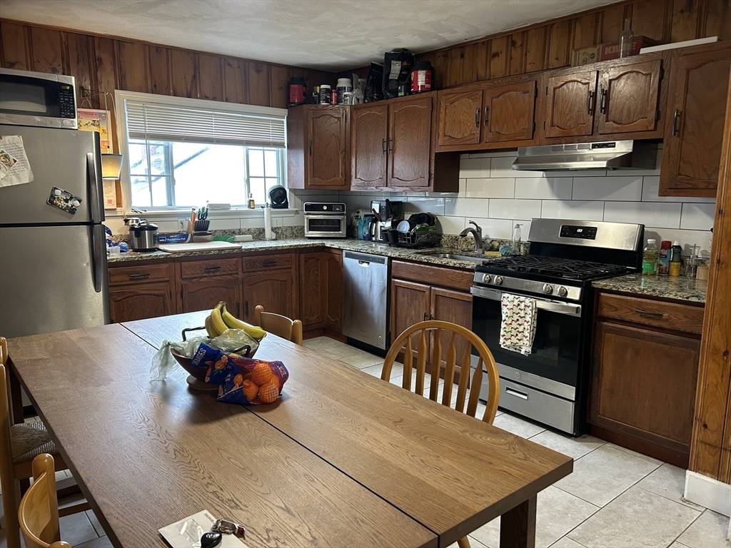 Medford, MA 02155,41 Hancock Street #2R