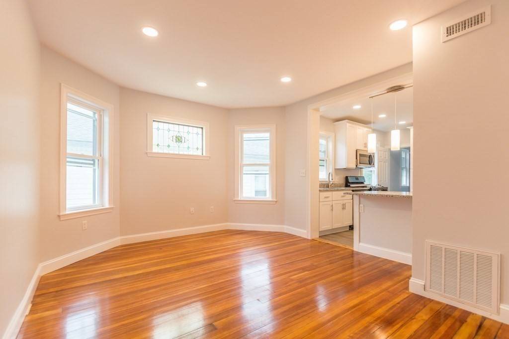 Boston, MA 02135,28 Hunnewell Avenue #2