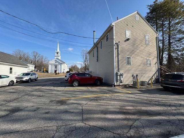 Holden, MA 01522,1207 Main Street #1