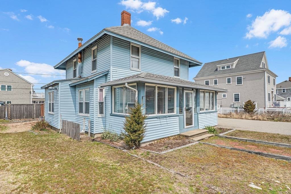 Marshfield, MA 02050,22 12th Road