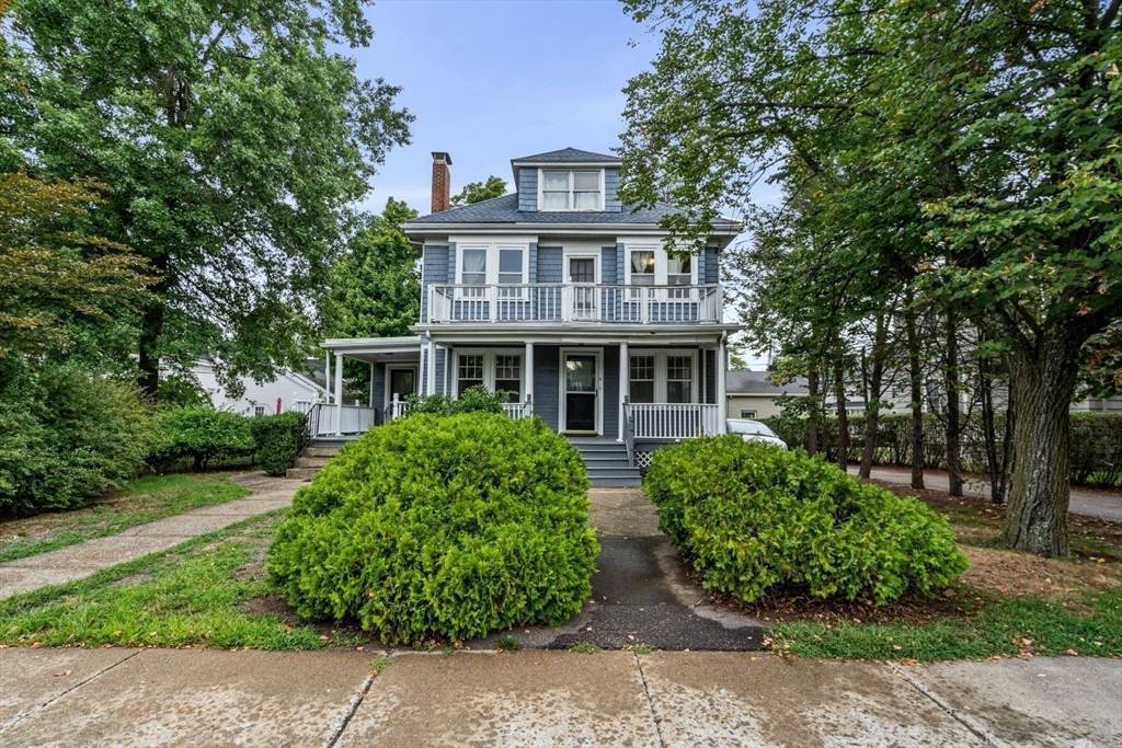 Newton, MA 02458,555 Watertown Street #1