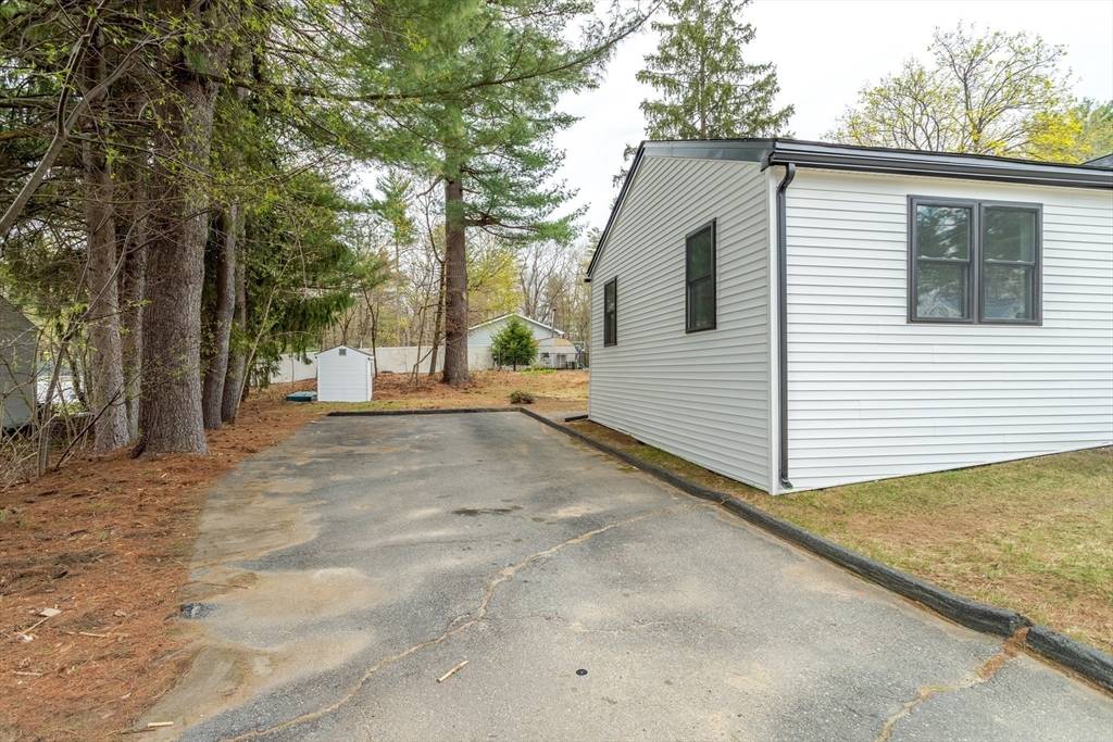 Leominster, MA 01453,12 Old Willard Rd