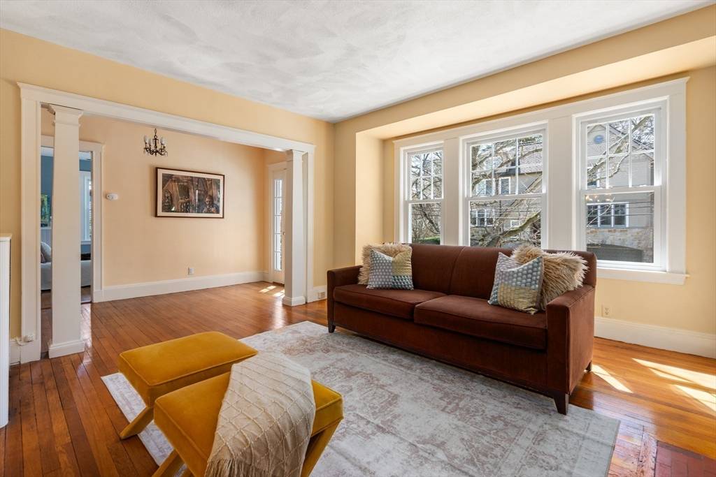 Brookline, MA 02445,35-37 Winthrop Rd