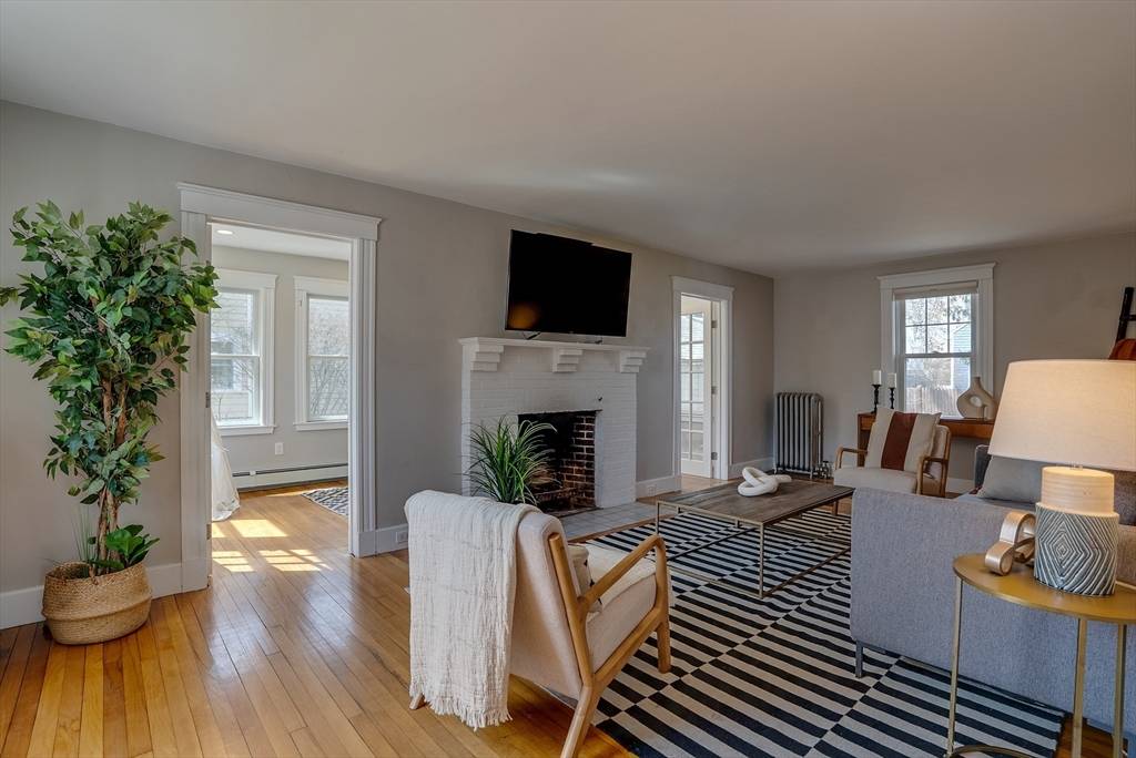 Dedham, MA 02026,103 Monroe St