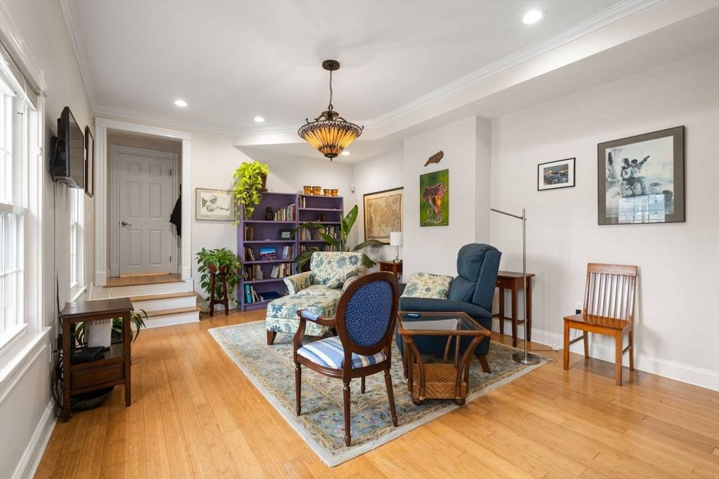 62 Winthrop St #2 Boston, MA 02119
