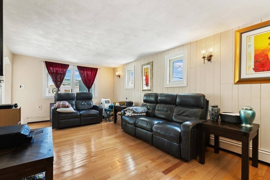 Everett, MA 02149,152 Springvale Ave