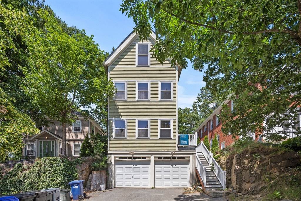 Boston, MA 02135,139 Nottinghill Road #1