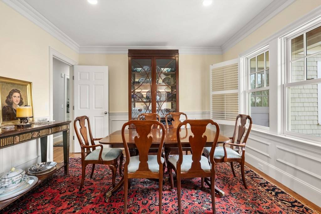 4 Somerset Place #4 Weston, MA 02493