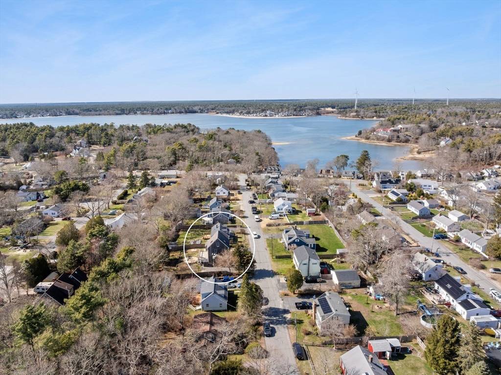 Bourne, MA 02532,13 Alderberry Rd