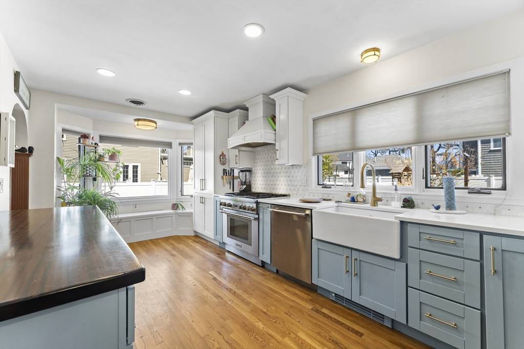 Needham, MA 02492,78 Bird Street