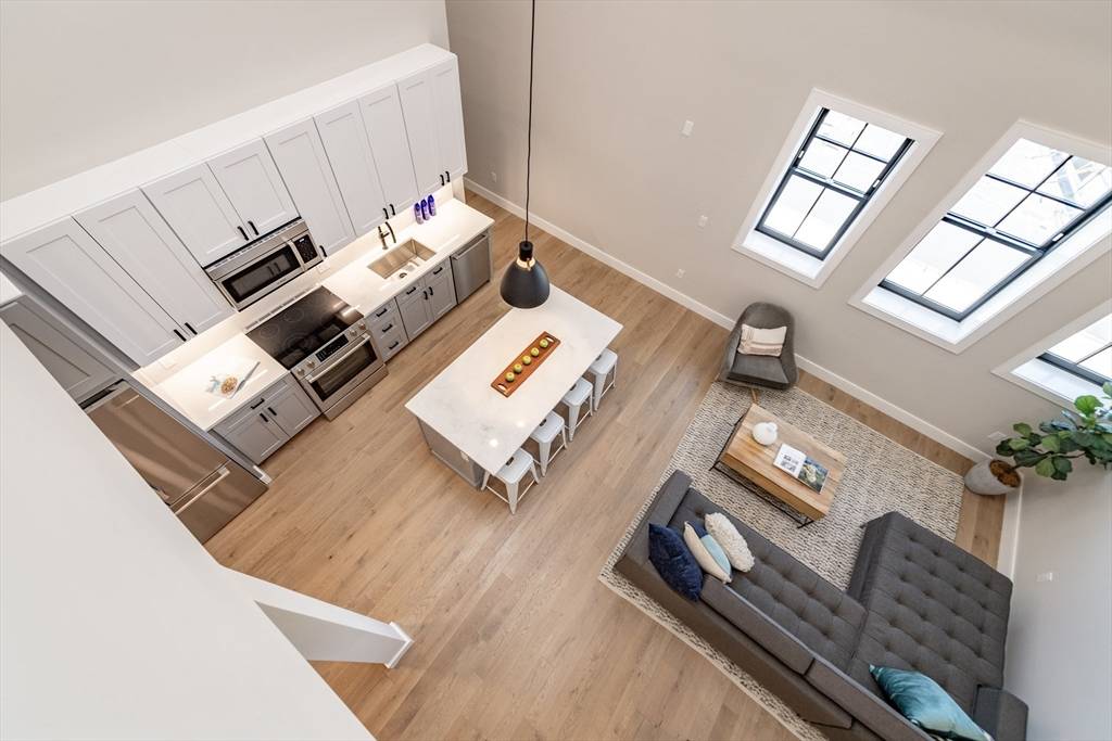 Boston, MA 02134,4-8 Franklin Street #401