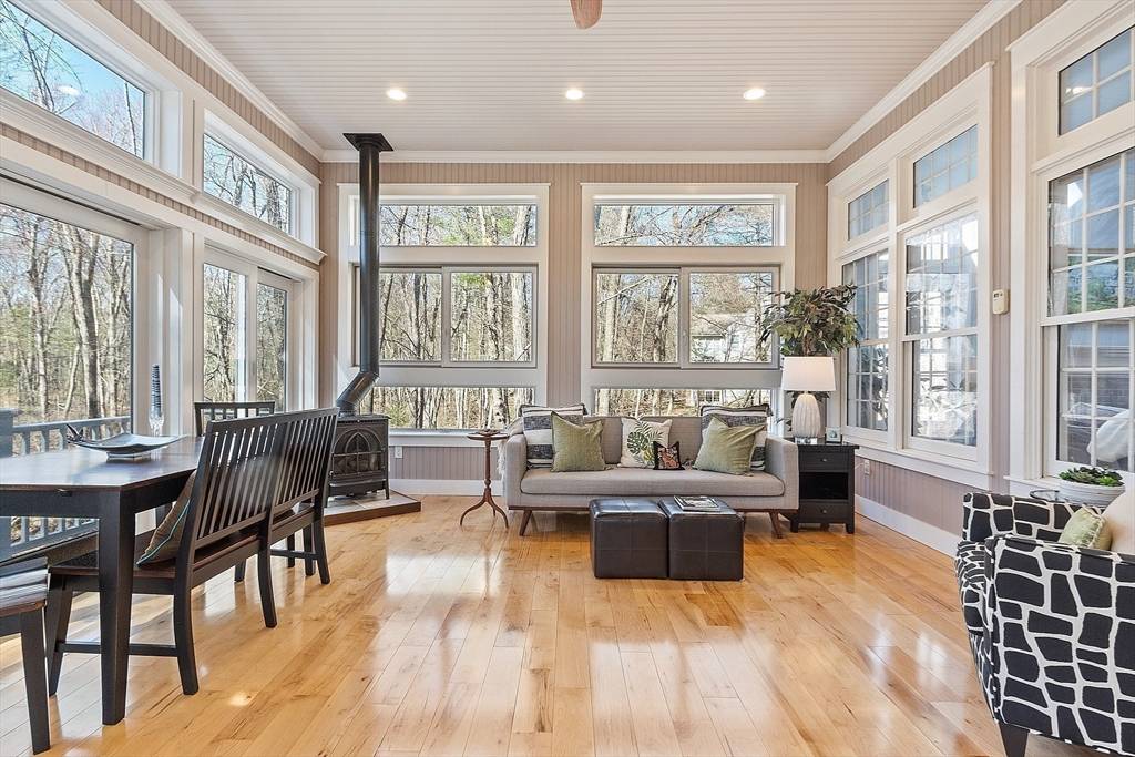 142 Pope Rd Acton, MA 01720