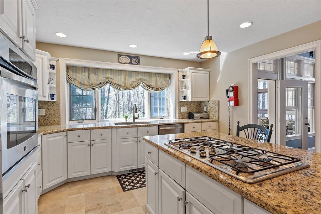 142 Pope Rd Acton, MA 01720