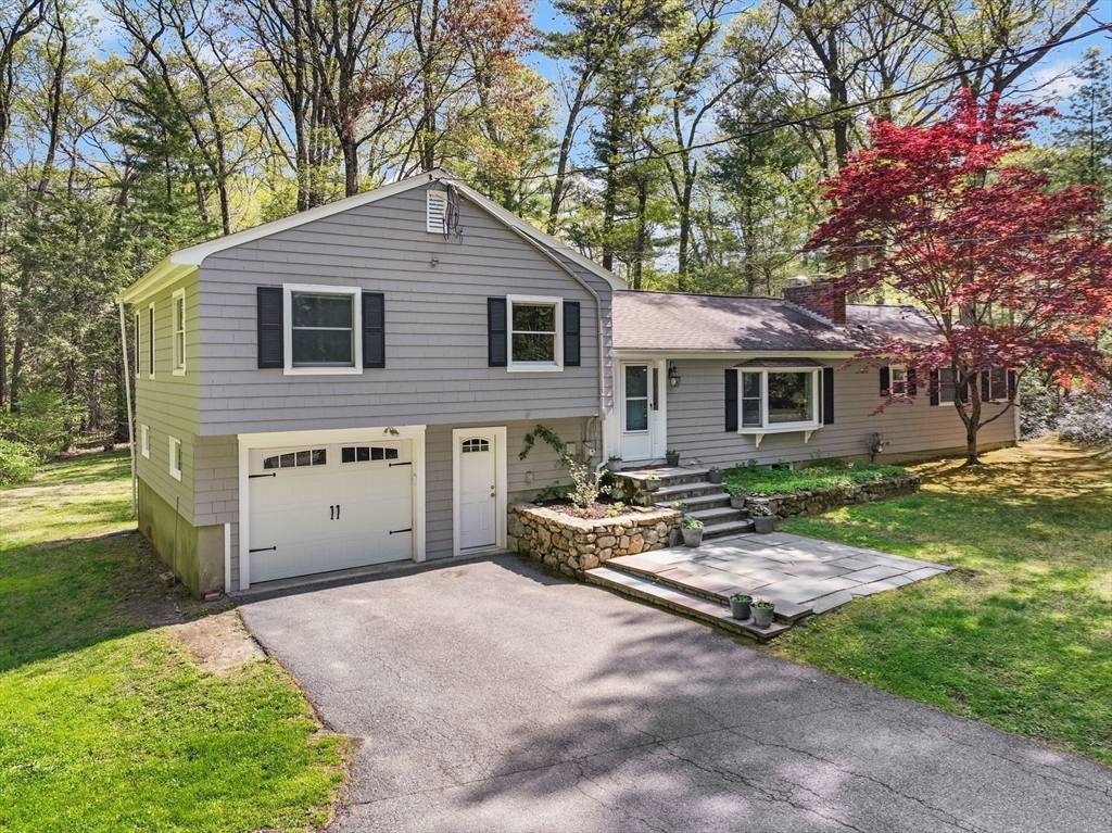 Wayland, MA 01778,214 Glezen Lane
