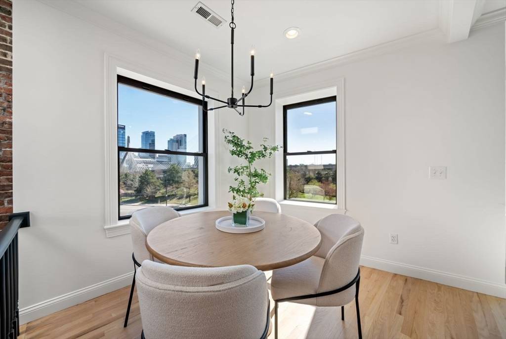 Boston, MA 02129,35 Rutherford Avenue #3