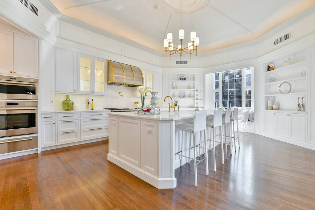 Boston, MA 02108,20 Chestnut St. #1