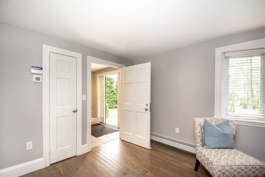 474 King St #1 Cohasset, MA 02025