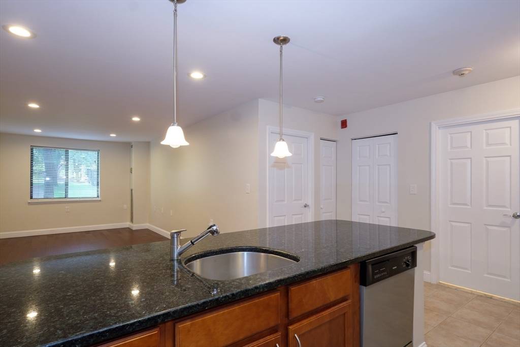 Malden, MA 02148,30 Daniels St #101