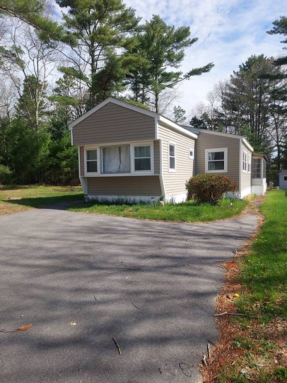 Wareham, MA 02571,21 Windswept Road