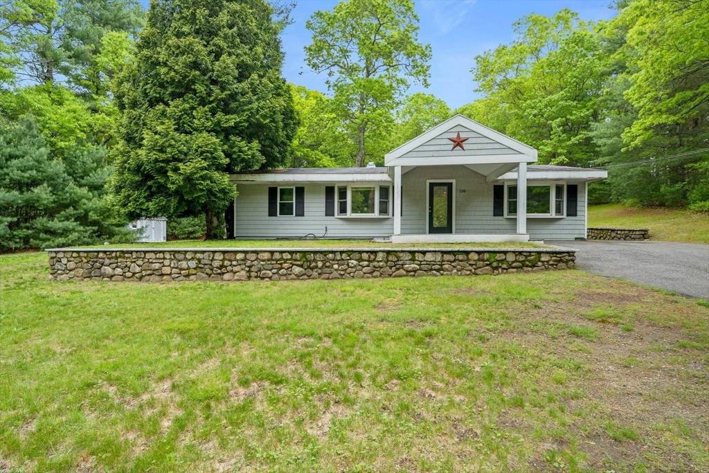 Pembroke, MA 02359,138 Pleasant St