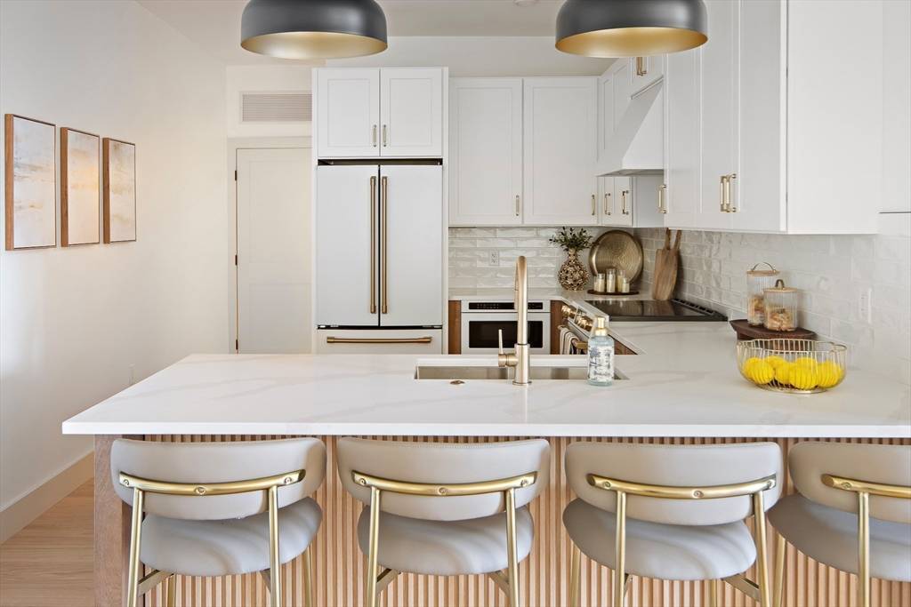 Arlington, MA 02476,1025 Massachusetts Avenue #502