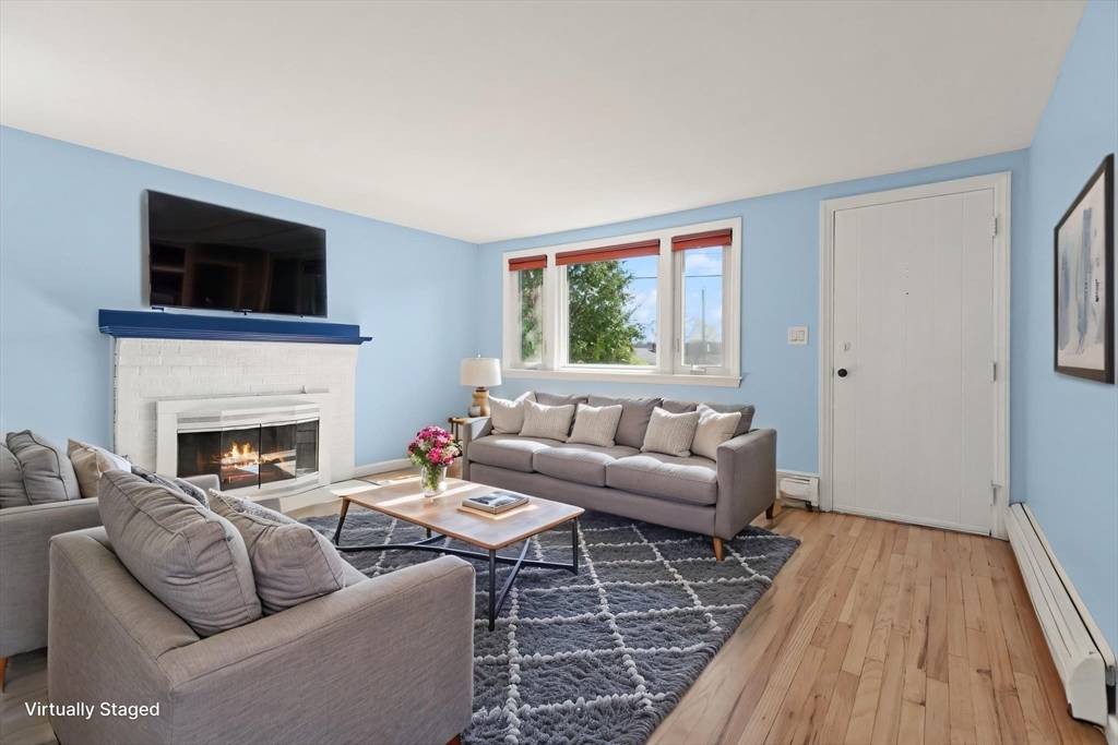 Norwood, MA 02062,58 Woodbine Rd