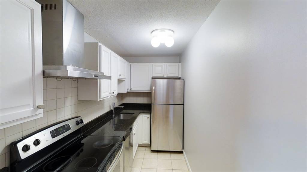 Somerville, MA 02144,14 Murdock St #1-7