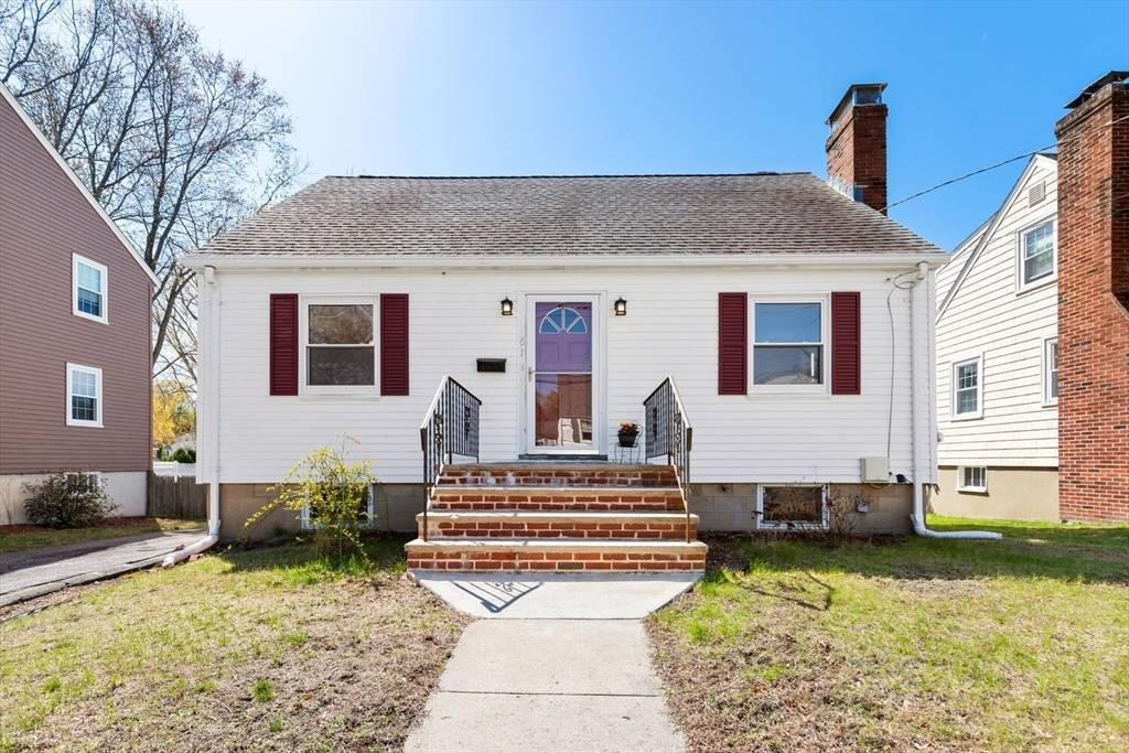 Melrose, MA 02176,61 Bay State Rd