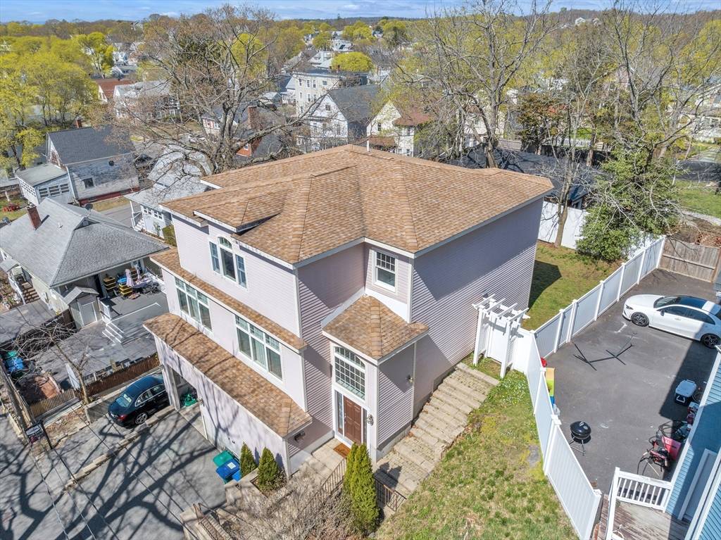 Lynn, MA 01902,14 Pleasant View Ave