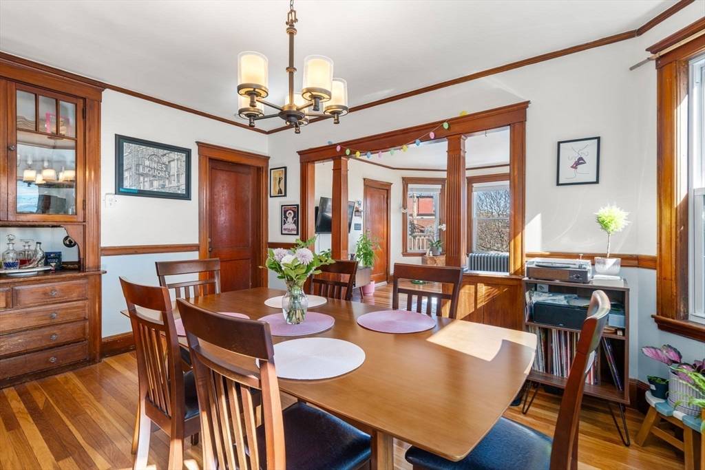 Boston, MA 02130,18 Saint Rose St #2