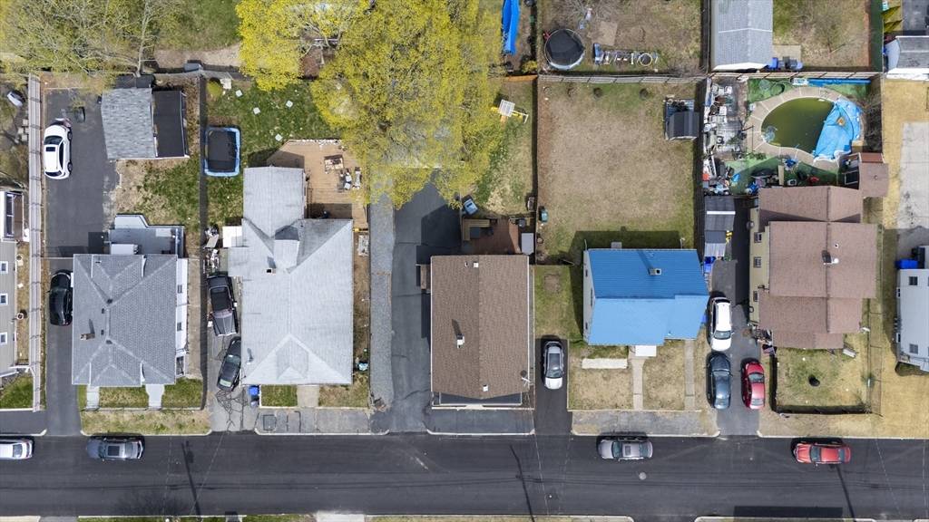 54 Harris St Pawtucket, RI 02861