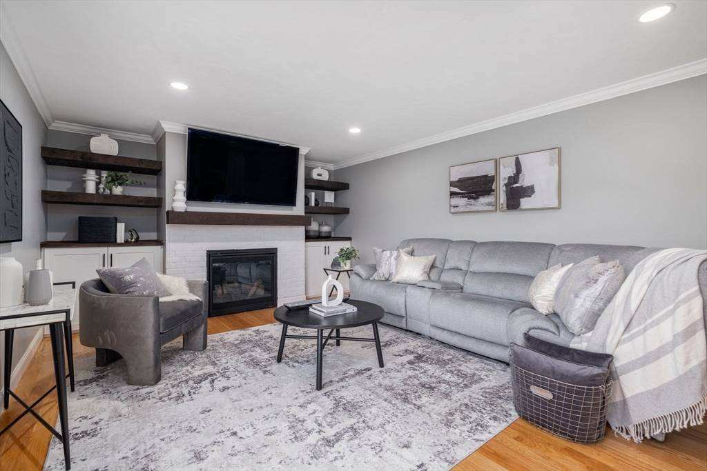 27 Morse Avenue Attleboro, MA 02703