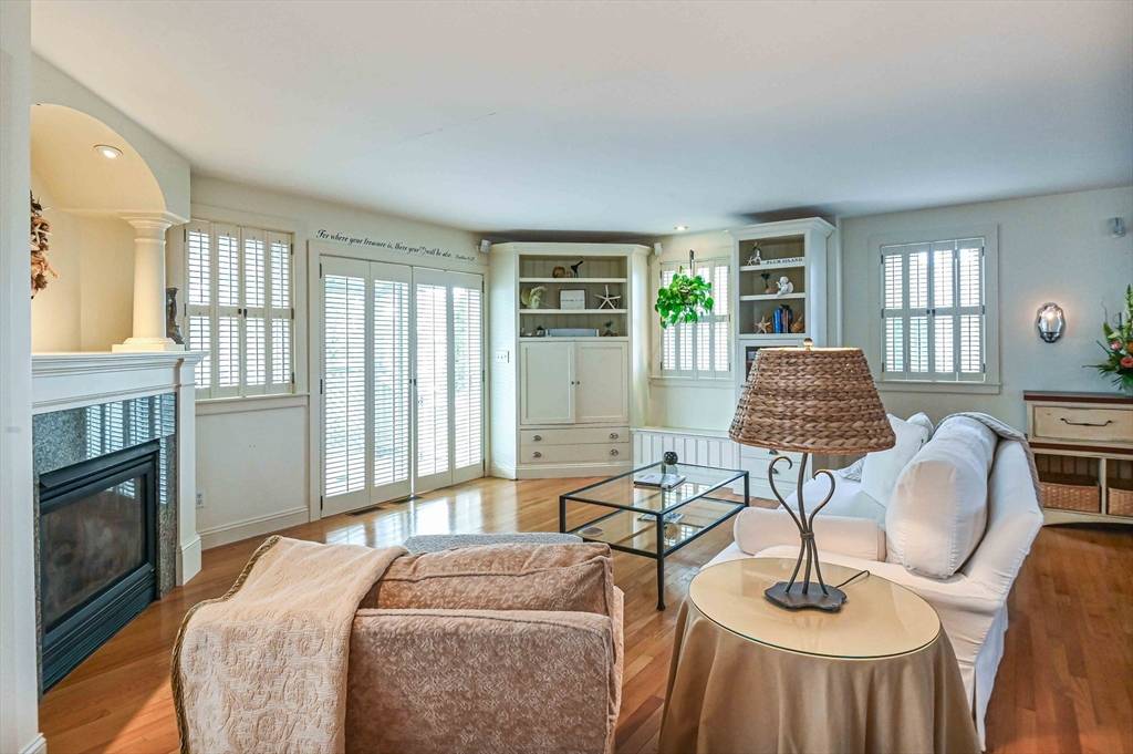 Newburyport, MA 01950,9 62nd St