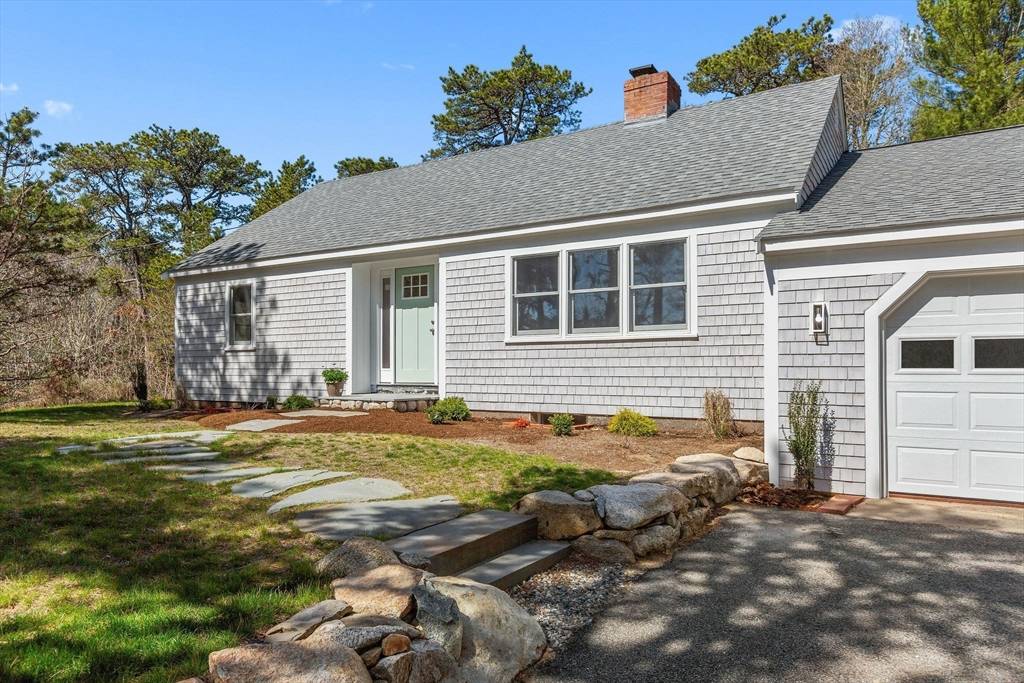 Orleans, MA 02653,30 Grannys Ln