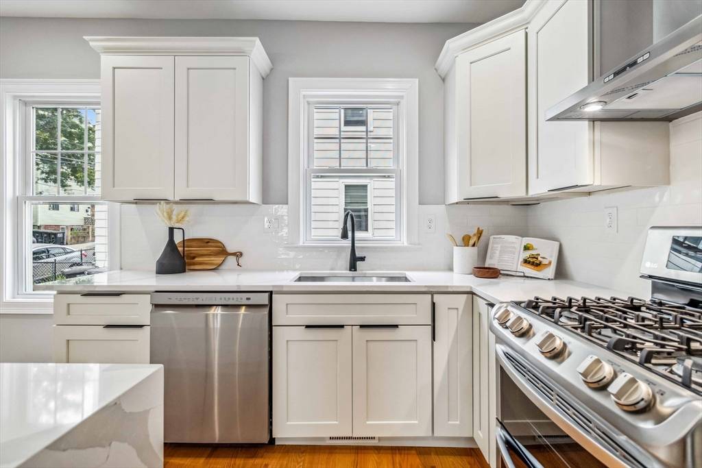 20 Alston St., #20 Somerville, MA 02143
