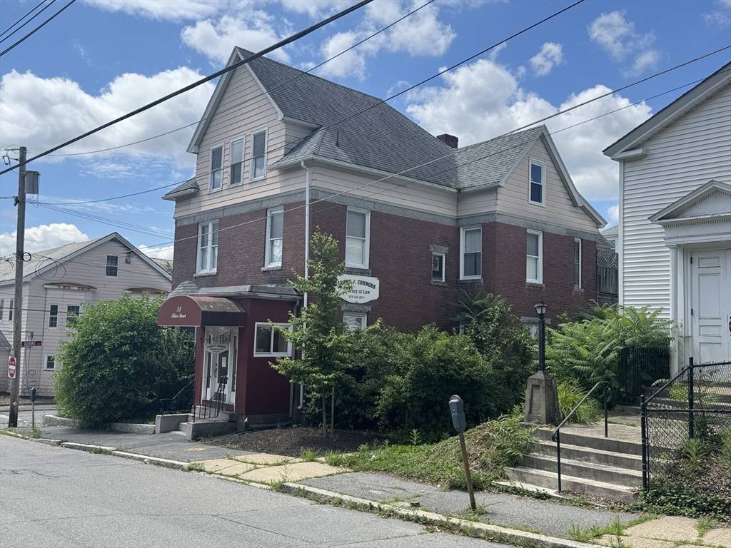 Fitchburg, MA 01420,58 Oliver St