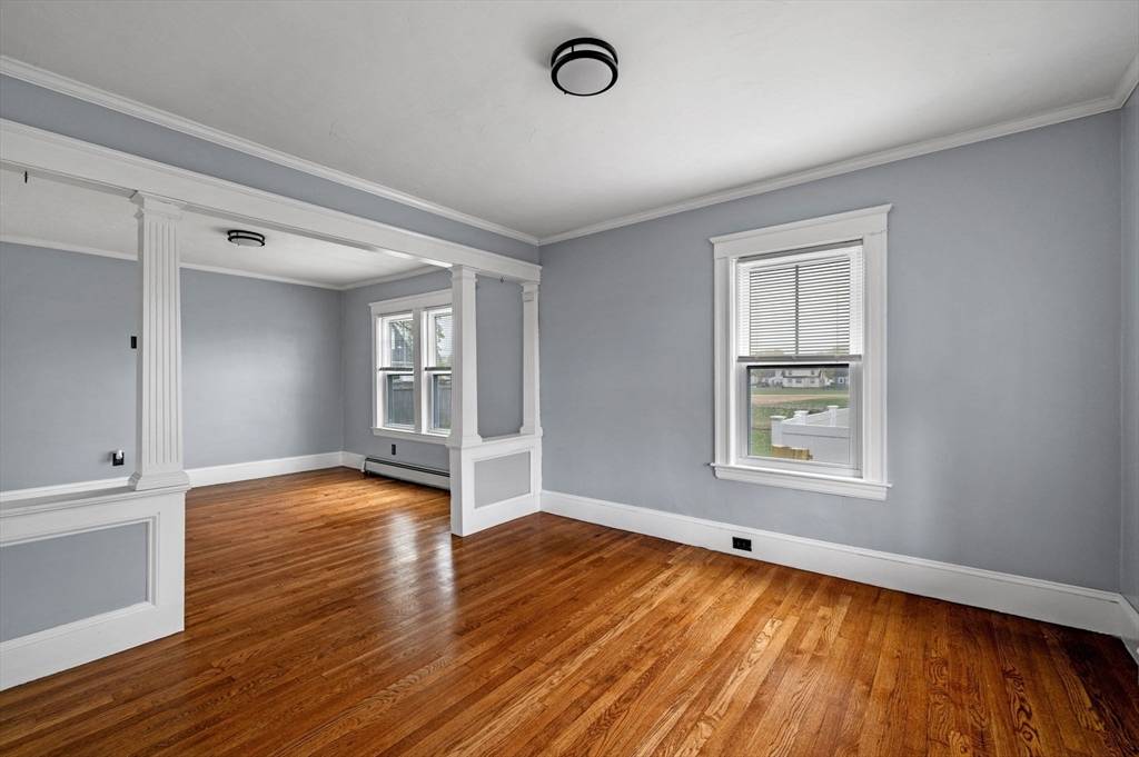 Peabody, MA 01960,2 Avon St