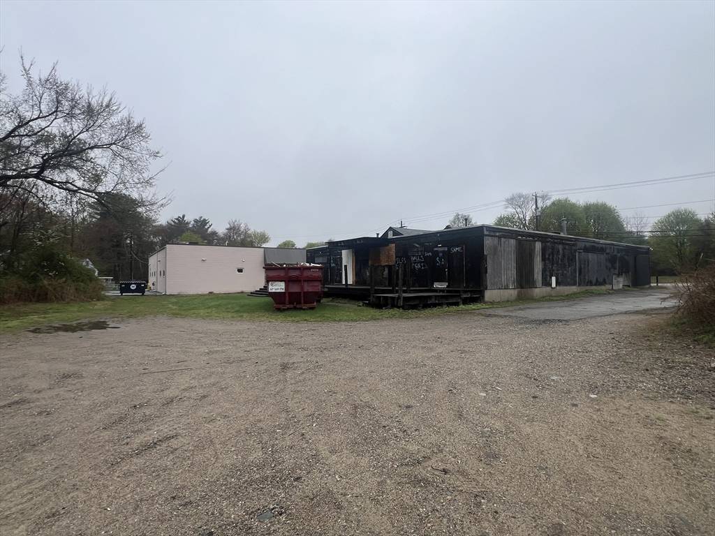 Stoughton, MA 02072,827 Park St